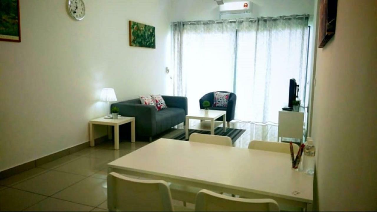 Bangi Almyra Suite Экстерьер фото