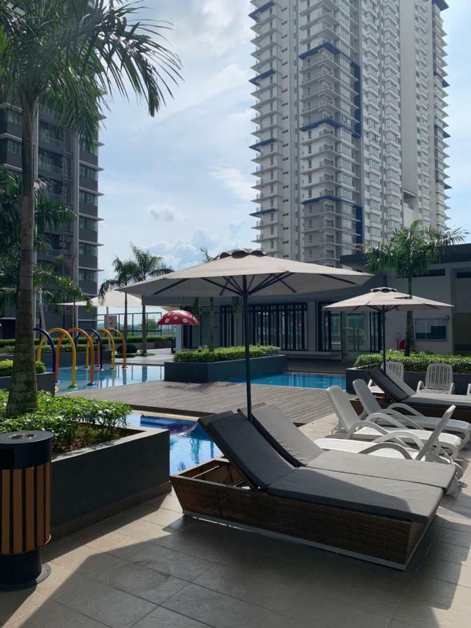 Bangi Almyra Suite Экстерьер фото